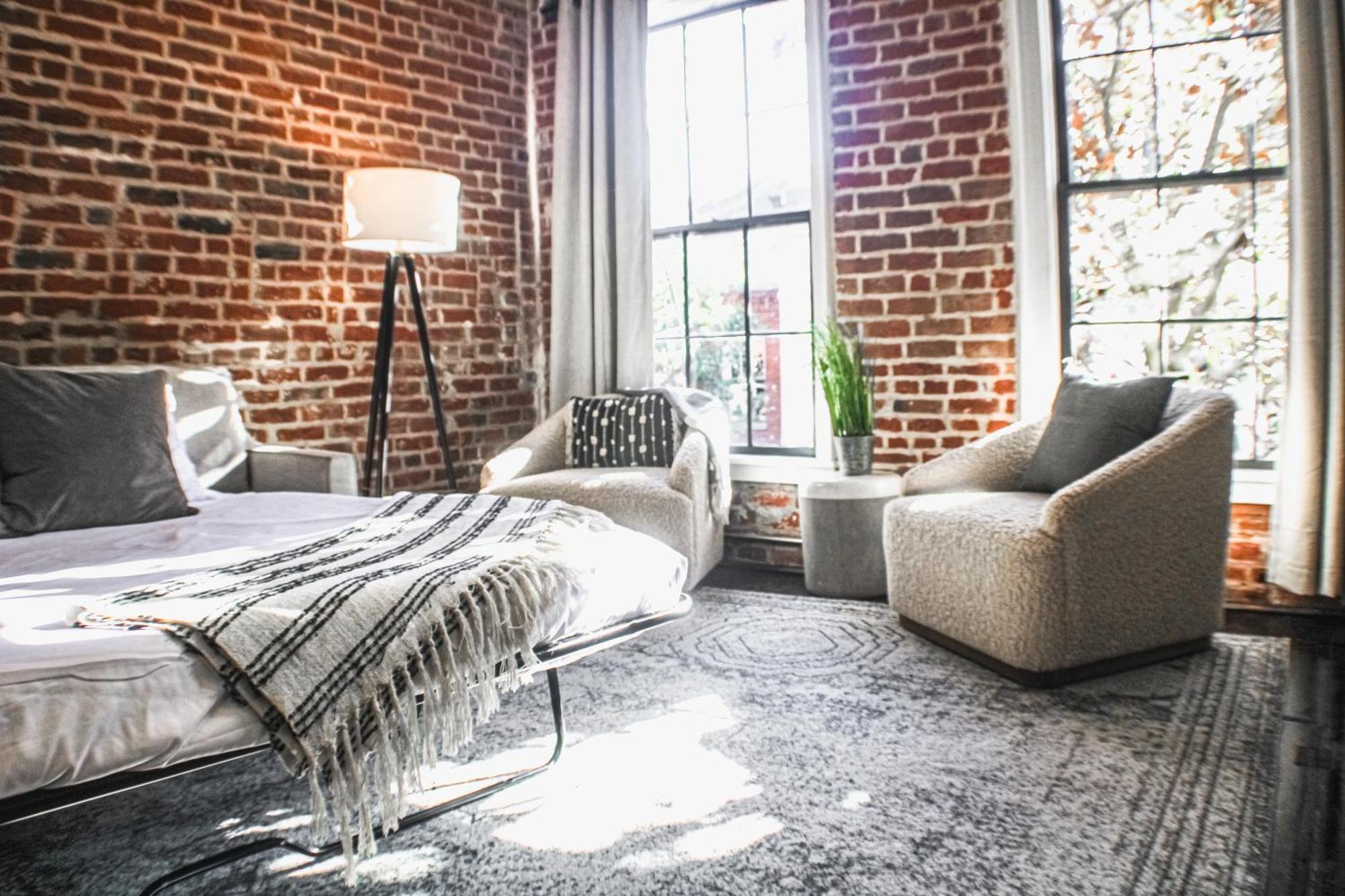 Charming Cbd 4br On Gravier Near Jazz & Dining